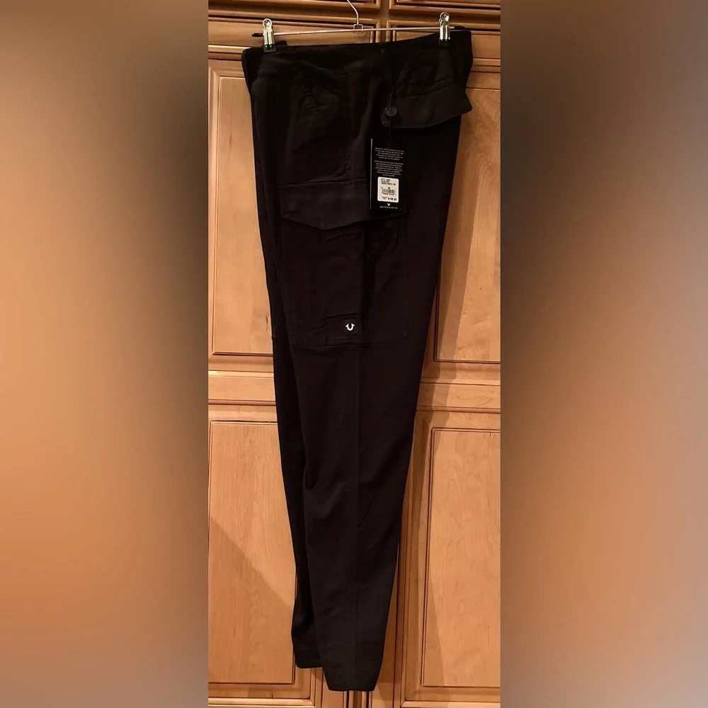 NWT True Religion Men’s Cargo Pants